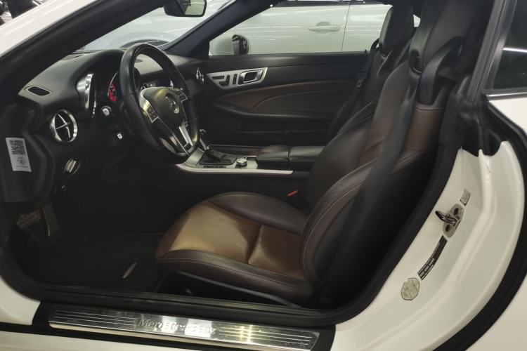 Used Mercedes-Benz SLK-Class 2011 SLK 200 Fashion Model
