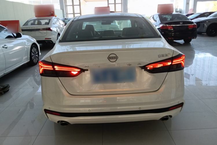Used Nissan Teana 2022 2.0L XL-TLS Enjoyment Edition

