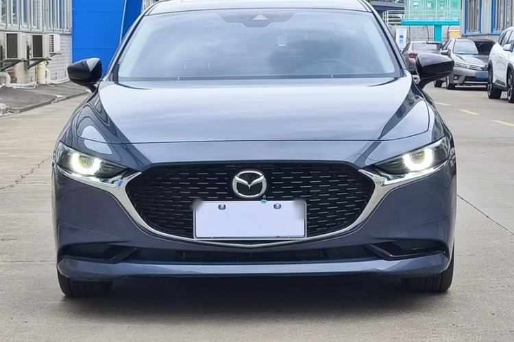 Used Mazda 3 Axela 2022 2.0L Automatic Zhiya Edition Exterior 3