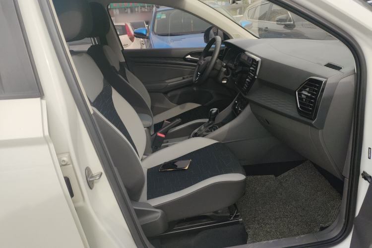 Used Jetta VS5 2019 280TSI Automatic Trend Model Right Front Seat