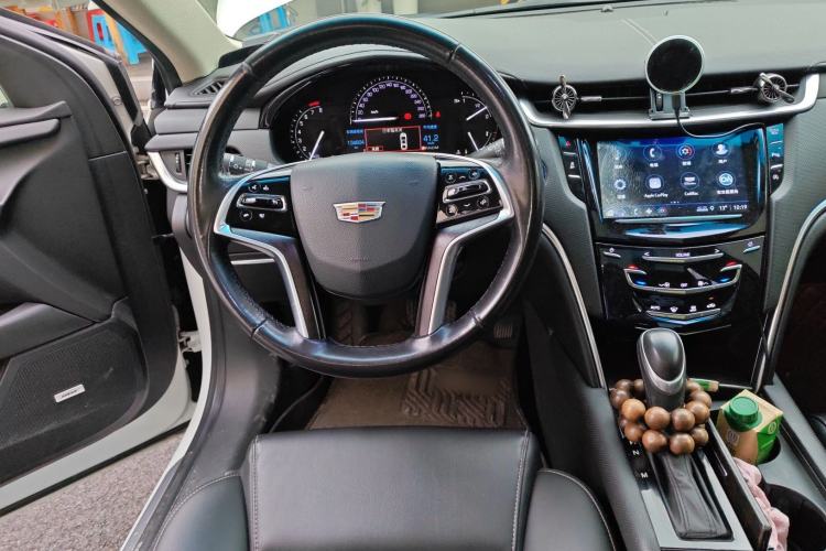 Used Cadillac XTS 2018 28T Tech Edition Steering Wheel