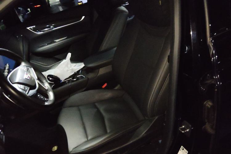 Used Cadillac XT5 2024 2.0T All-Wheel-Drive Luxury Version (Hummingbird Edition) Left Front Seat