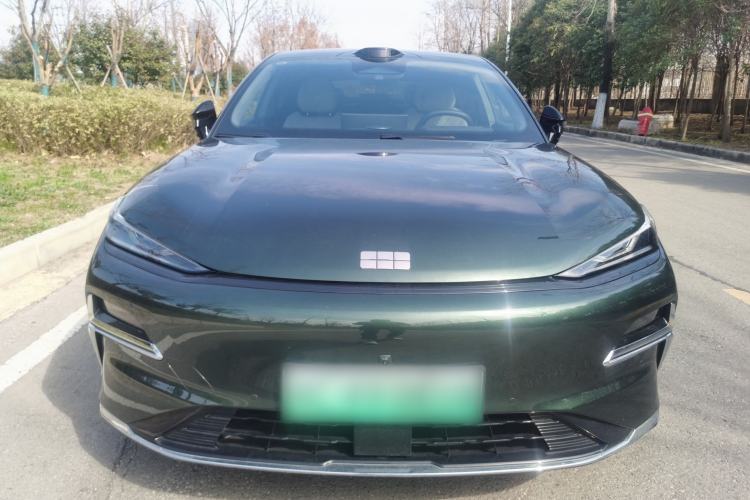 Used Geely Galaxy Galaxy 8 2025 130km EM-P Starship Edition
