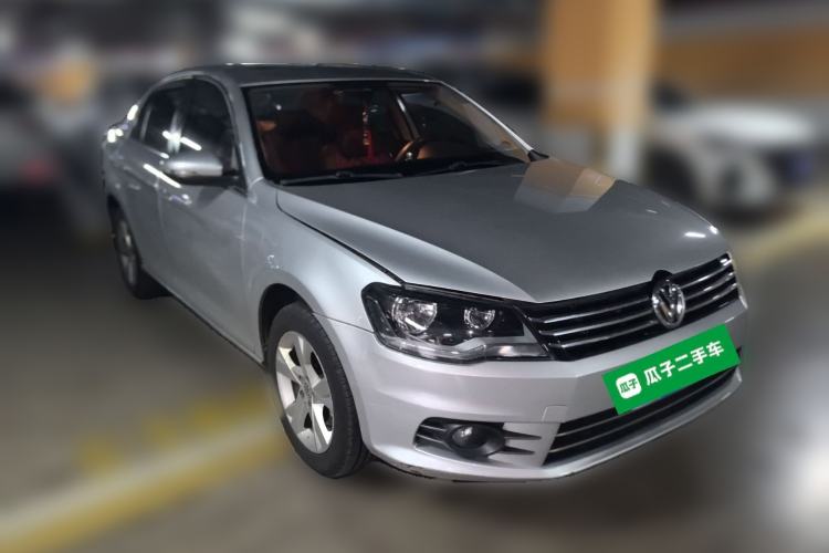 Used Volkswagen Bora 2014 1.6L Automatic Comfort Model Front Right 45 Deg