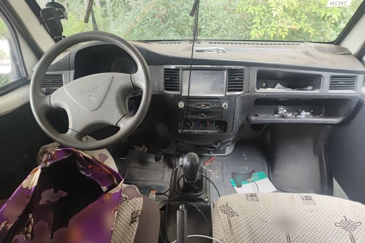 Used Wuling Zhiguang 2013 1.0L Practical Version

