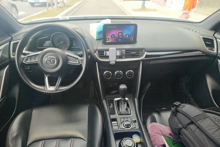 Used Mazda CX-4 2018 2.0L Automatic Two-Wheel Drive Blue Sky Dynamic Version China V Standard
