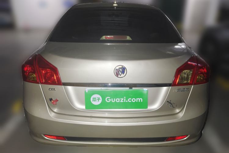 Used Buick Excelle 2013 1.5L Automatic Classic Model
