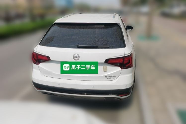 Used Volkswagen C-TREK 2018 230TSI DSG Luxury Version
