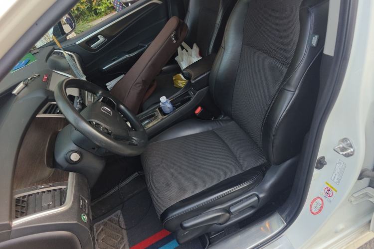 Used Honda Jade 2016 1.8L Automatic Comfort Elite Version 5 Seats
