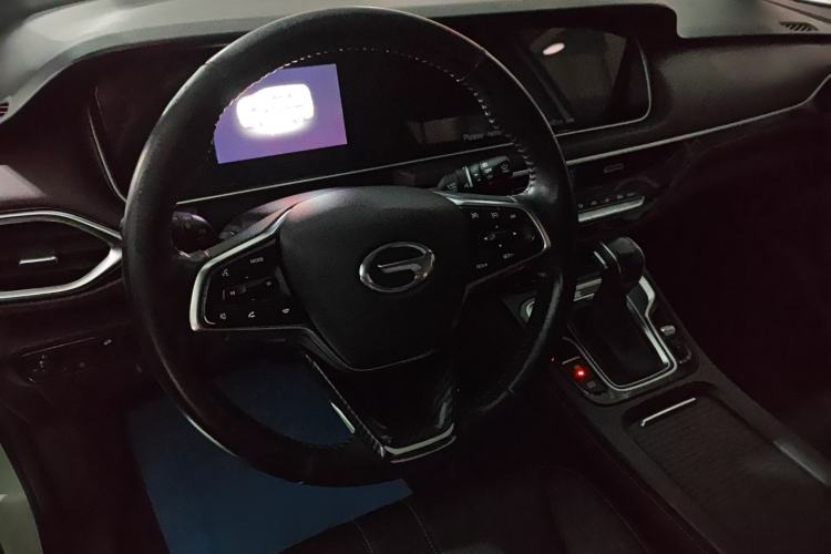 Used GAC Trumpchi M6 2021 PRO 270T DCT Luxury Edition Steering Wheel