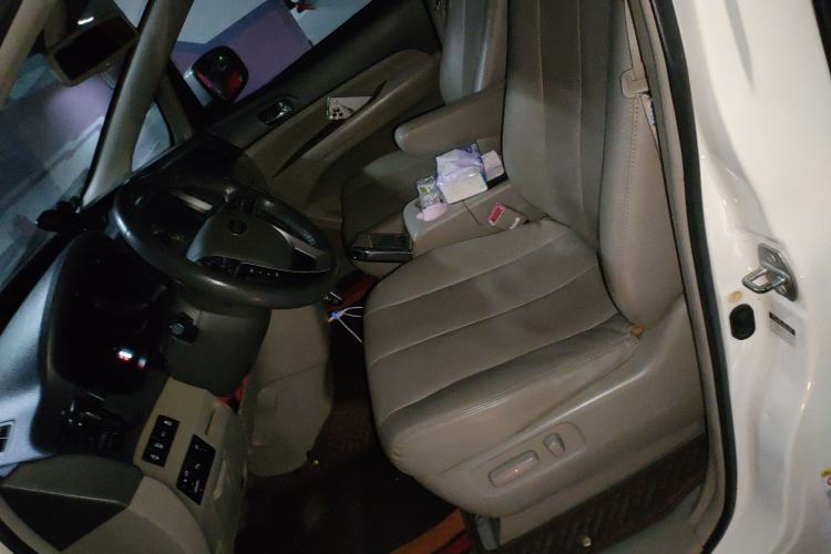 Used BYD M6 2015 2.4L Automatic Prestige Edition