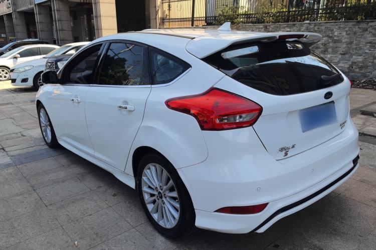 Used Ford Focus 2017 Hatchback EcoBoost 180 Automatic Sport Model
