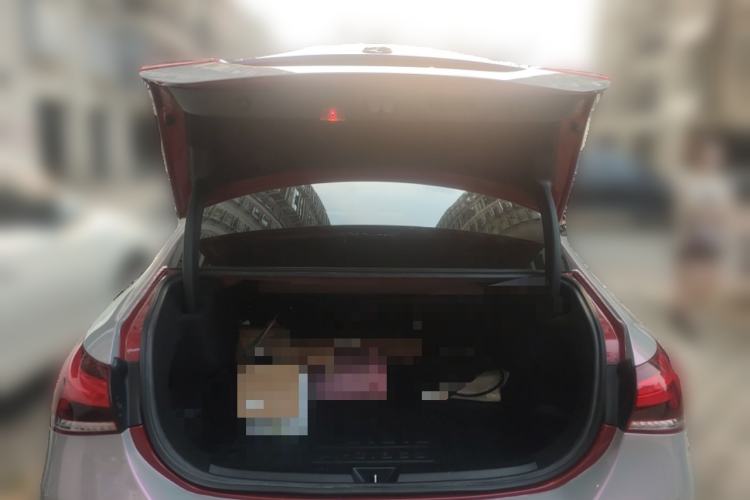 Used Mercedes-Benz A-Class 2021 A 200 L Sport Sedan Fashion Model
