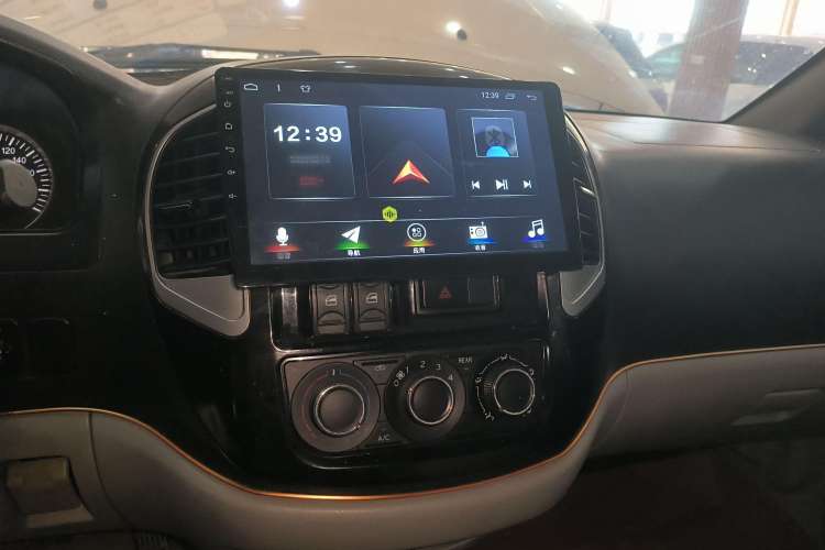 Used FORTHING Lingzhi 2018 M3 1.6L 7-Seater Comfort Model