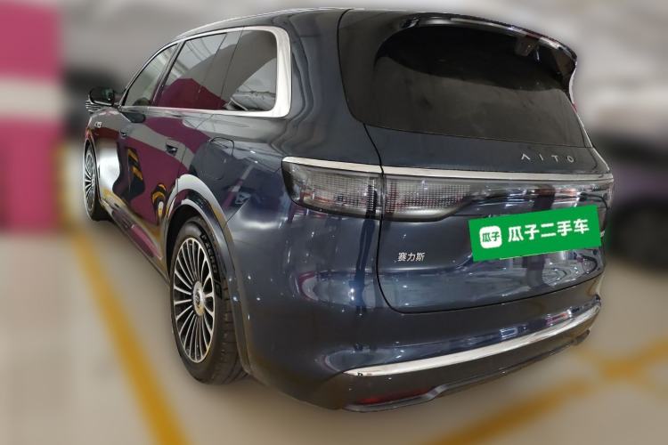 Used Hima AITO M8 2025 Extended-Range Ultra Version 53.4 kWh 5-Seater Edition
