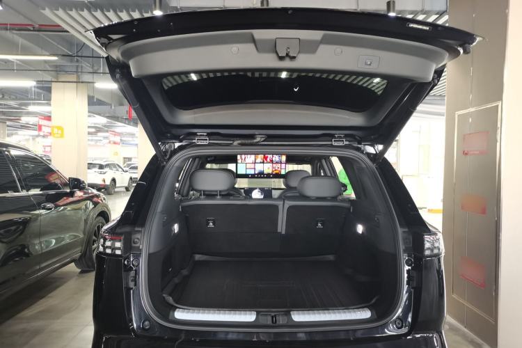 Used Dongfeng eπ eπ008 2025 210 Ultra Range-Extended Version 5 Seats
