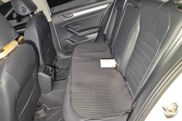 Used Volkswagen Lamando 2017 280TSI DSG Comfort Edition Left Rear Seat