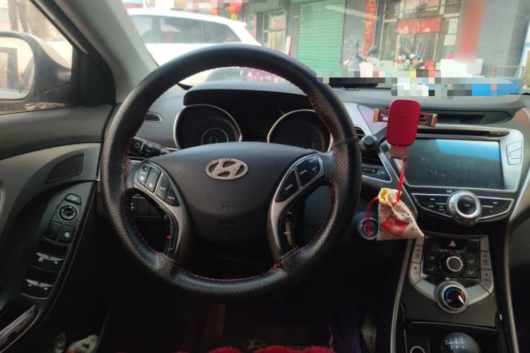 Used Hyundai Elantra (5th Generation / Langdong) 2015 1.6L Manual Leading Model
