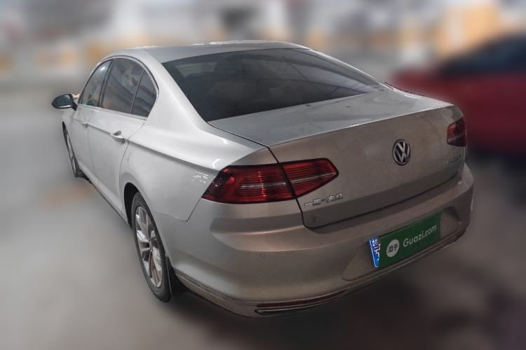 Used Volkswagen Magotan 2017 330TSI DSG Luxury Model