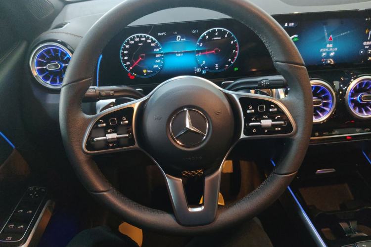 Used Mercedes-Benz GLB 2022 GLB 220 Fashion Model
