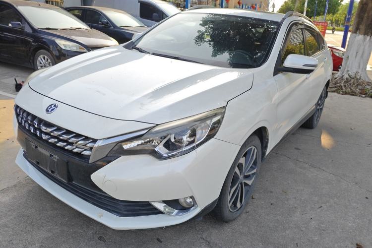 Used Venucia T90 2018 2.0L CVT Smart Connect Luxury Edition China V Standard