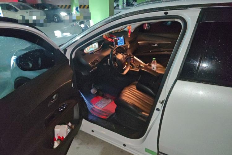 Used Peugeot 5008 2017 380THP 7-Seater Boundary-Free Edition Driver Seat