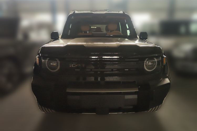 Used iCAR V27 2026 Model 200KM Four-Wheel Drive Falcon 500