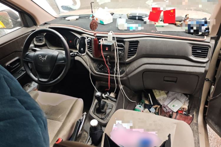 Used Wuling Hongguang V 2019 1.5L Jingqu Version China VI LAR