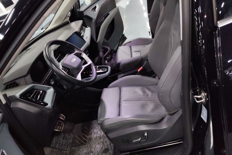 Used Audi Q5 e-tron 2022 40 e-tron Starry Edition Luxury Package Left Front Seat