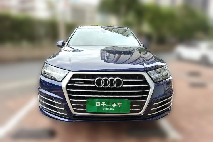 Used Audi Q7 2018 40 TFSI Comfort Model Front