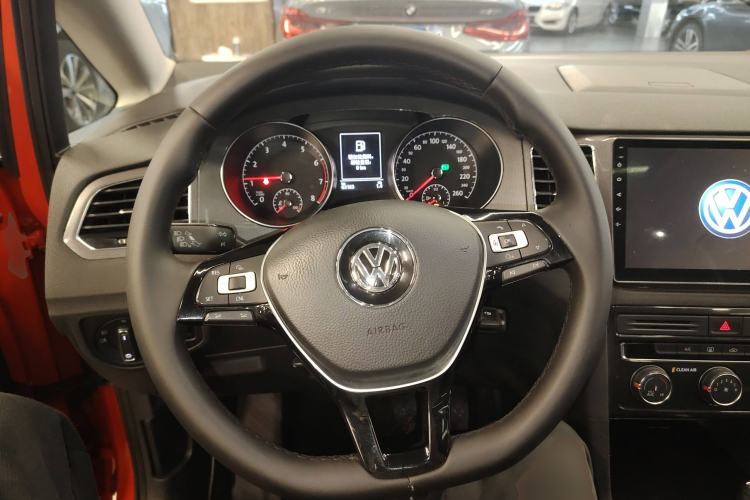 Used Volkswagen Golf Sportsvan 2016 230TSI Automatic Trend Edition