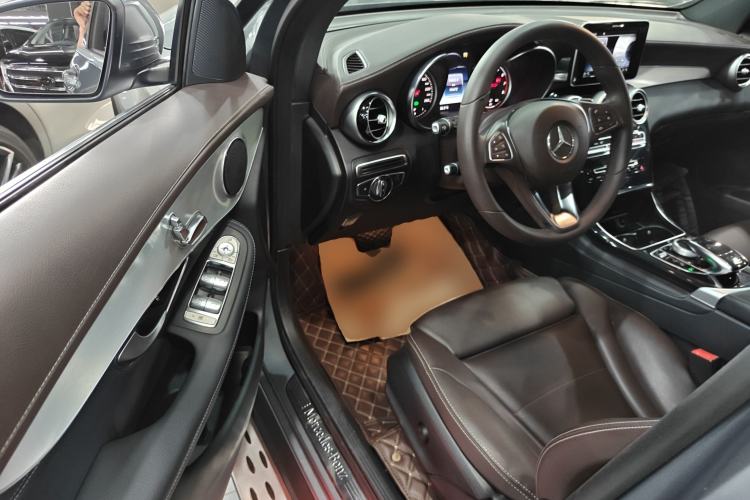 Used Mercedes-Benz GLC 2017 GLC 200 4MATIC Driver Seat