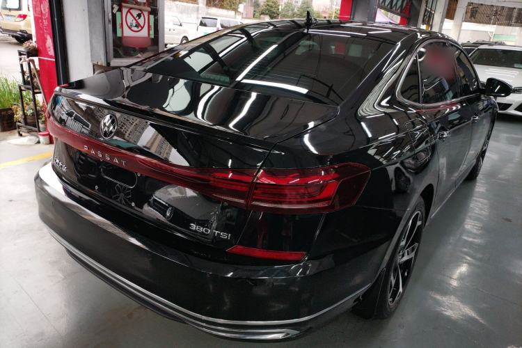 Used Volkswagen Passat 2024 380TSI Starry Dragon Edition