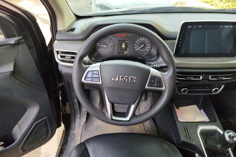 Used JMC Baodian 2020 2.5T Diesel Two-Wheel Drive Comfort Edition Long Wheelbase JX4D25A6L
