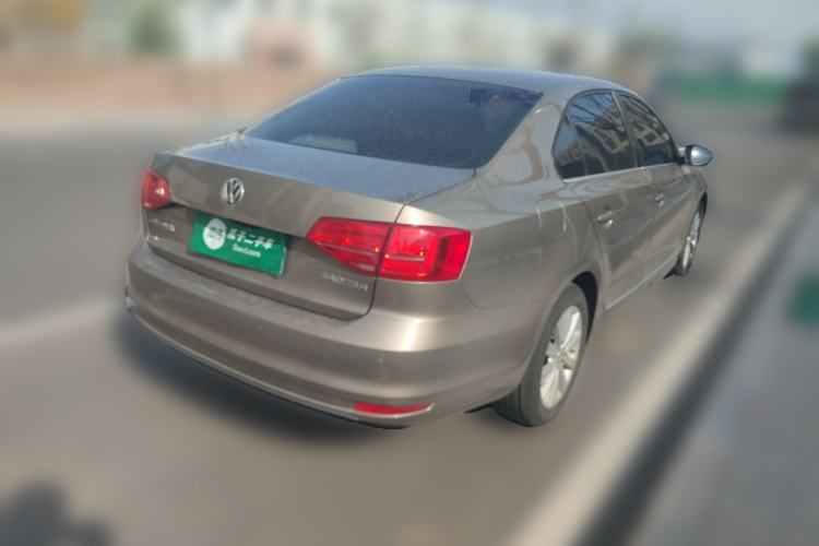 Used Volkswagen Sagitar 2015 1.6L Automatic Comfort Model Rear Right 45 Deg