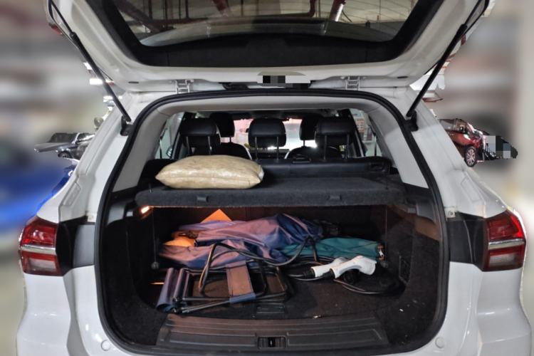 Used Roewe RX5 New Energy 2017 eRX5 50T Hybrid Connected Prestige Flagship Edition
