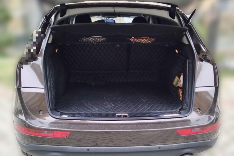 Used Audi Q5 2016 40 TFSI Comfort Model Trunk