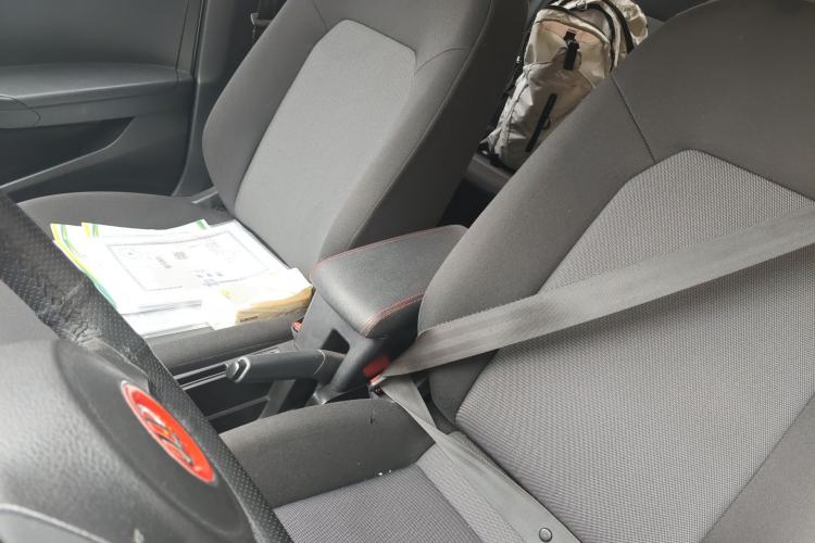 Used Volkswagen Jetta 2015 Value Edition 1.6L Manual Fashionable Style