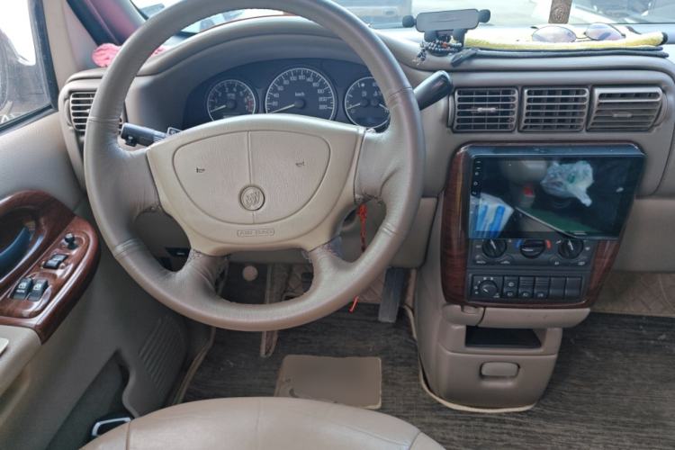 Used Buick GL8 2007 2.5L GT Elite Edition
