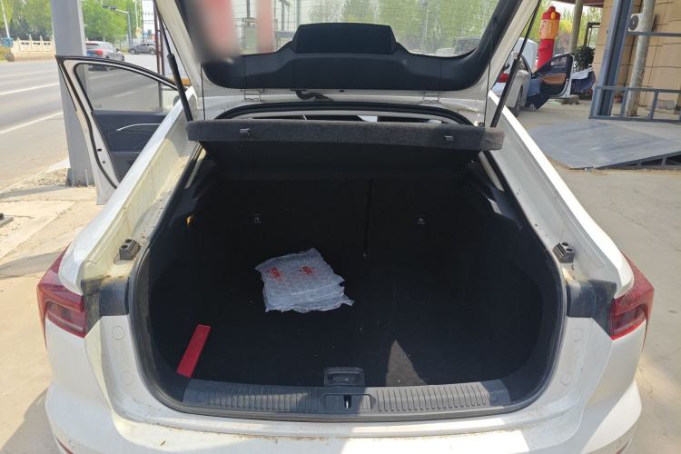 Used Bestune B70 2022 Third Generation 1.5T Automatic Enjoyment Version Trunk