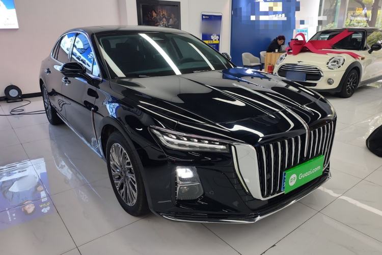 Used Hongqi H5 2023 2.0T Automatic Smart Connect Flagship Edition Front Right 45 Deg