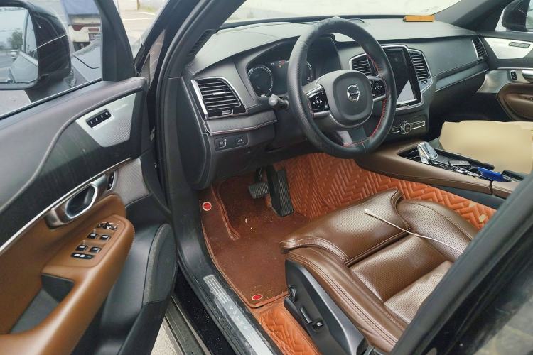 Used Volvo XC90 2021 B6 Luxury Smart Edition 7-Seater
