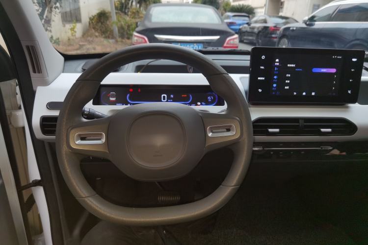 Used Geely Galaxy Panda 2024 Panda Mini 200km Endurance Bear