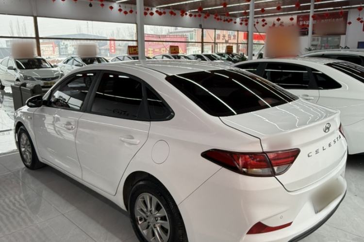 Used Hyundai Celesta 2018 1.6L Automatic GL Enjoyment Edition China VI compliant Exterior 2