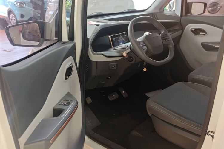 Used Wuling NAMMIEV 2021 Playful Model – High-Power Version
