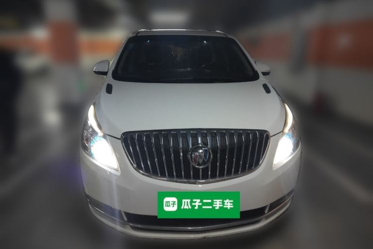 Used Buick GL8 2013 3.0L GT Luxury Business Haoya Edition