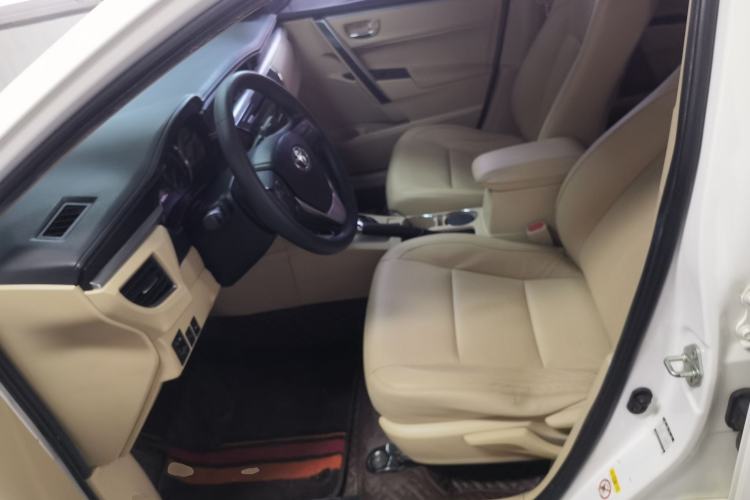 Used Toyota Corolla 2014 1.6L CVT GL-i Leather Edition