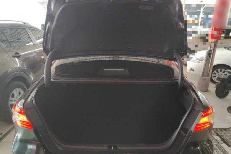 Used Toyota Camry 2021 2.0G Luxury Edition Trunk