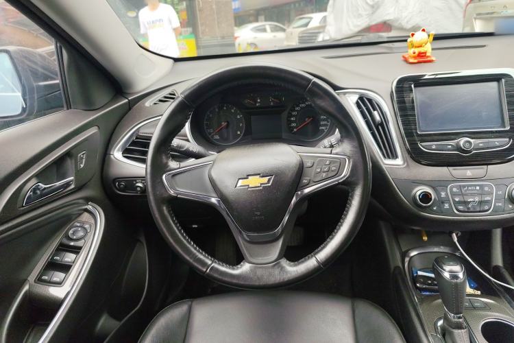 Used Chevrolet Malibu XL 2017 1.5T Automatic Ruichi Edition Steering Wheel