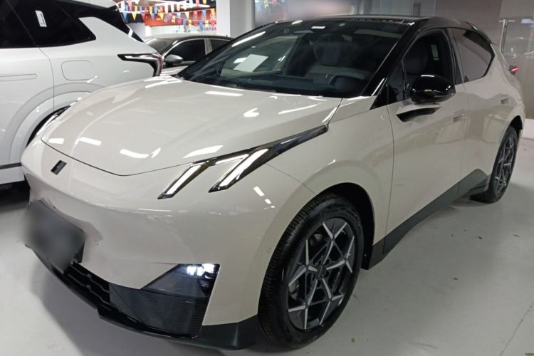 Used Lynk & Co Z20 2025 530 km Range Rear-Wheel Drive Max